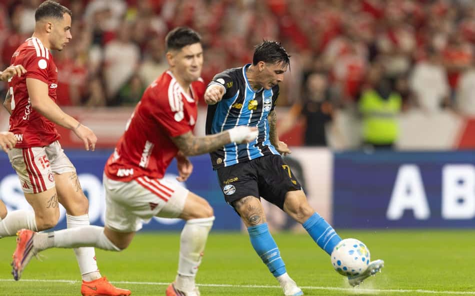 Internacional e Grêmio empataram no Beira-Rio