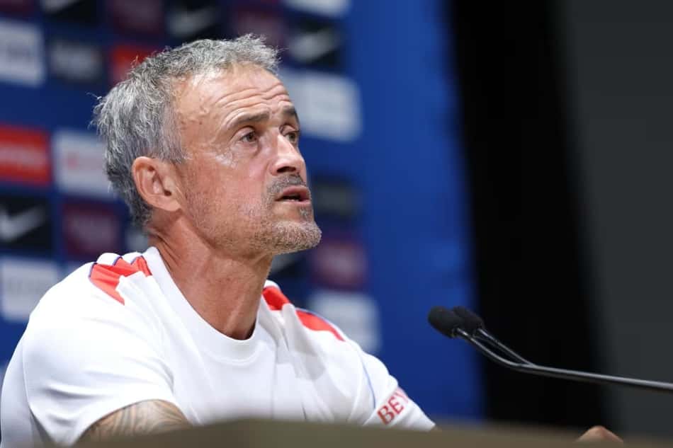 Luis Enrique, durante coletiva de imprensa do PSG