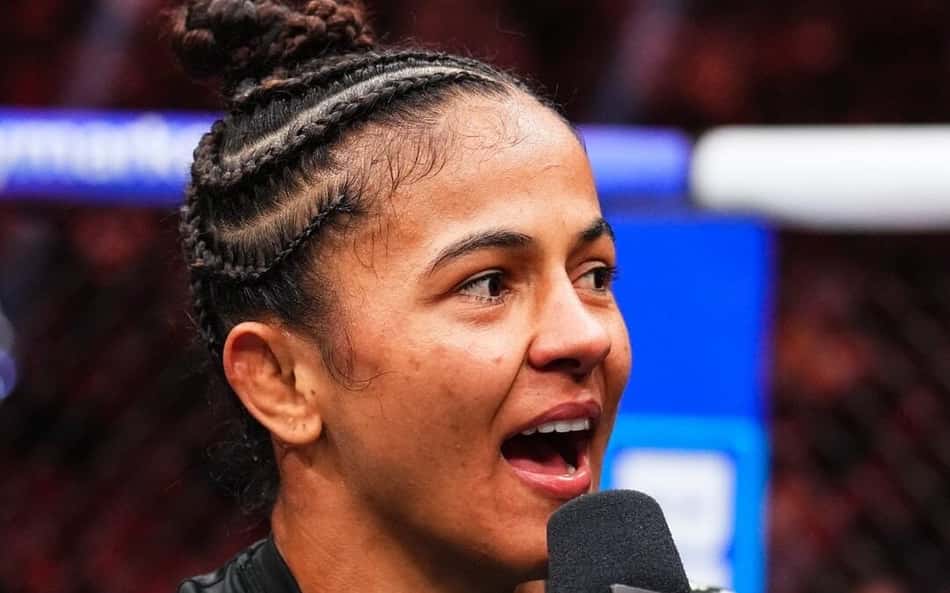 Natália Silva é a número um do ranking peso mosca do UFC (Foto: Reprodução Instagram ufc)