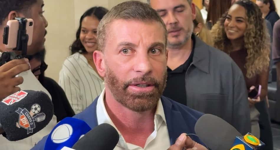 Pedrinho após leilão da SAF do Vasco