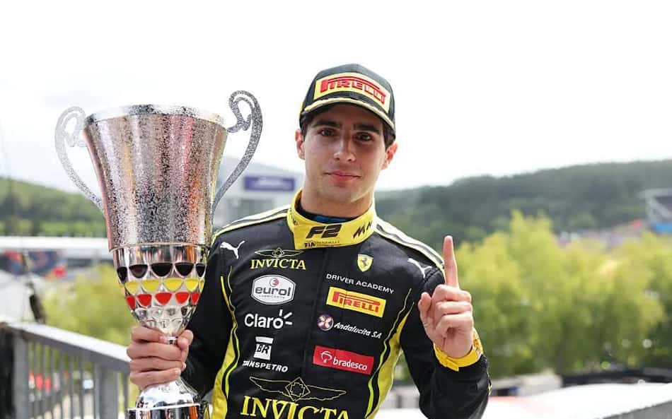 Rafael Câmara faz teste com a Ferrari visando à F1 2027