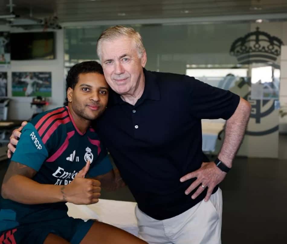 Rodrygo e Carlo Ancelotti no CT do Real Madrid