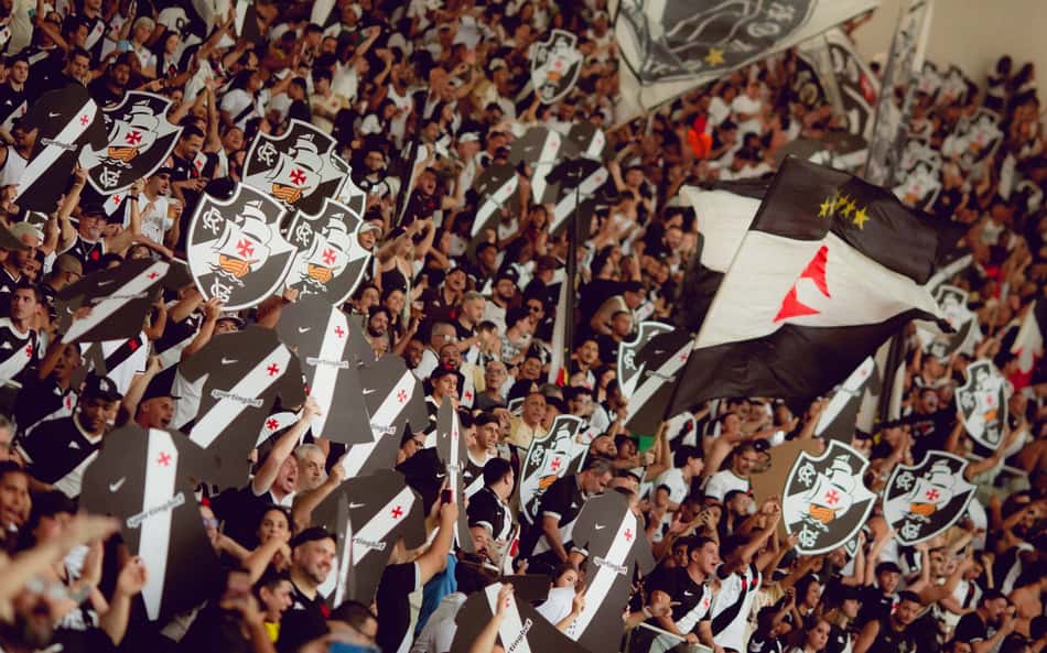 Torcida do Vasco na primeira partida entre Vasco x Fluminense pela Copa do Brasil, no Maracanã