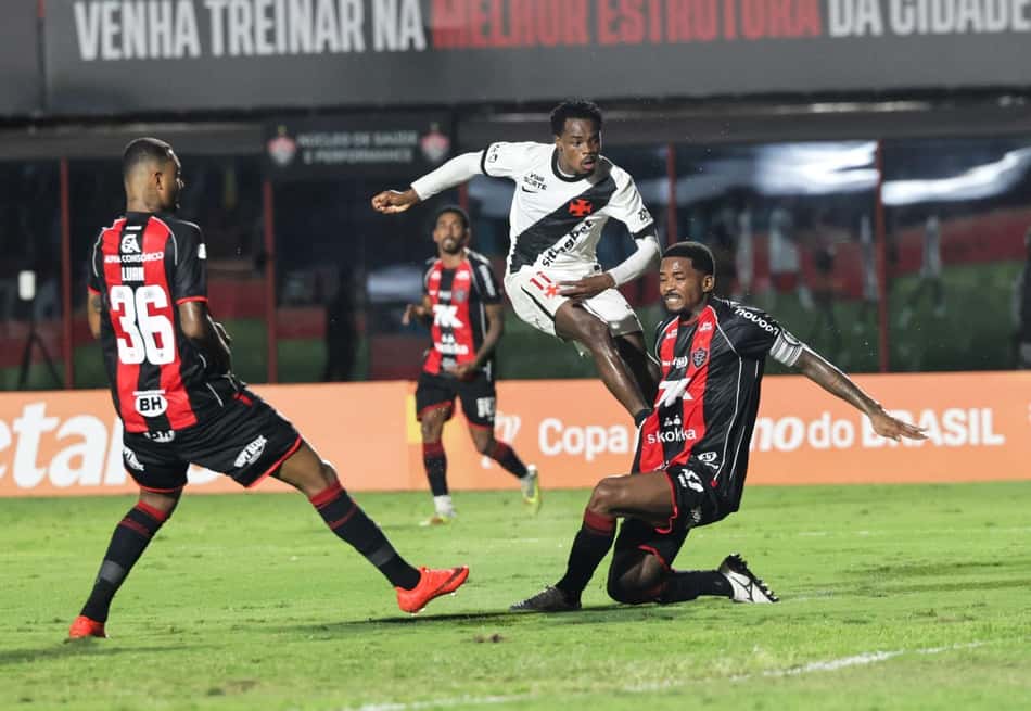 Vitória x Vasco no Barradão pela Copa do Brasil