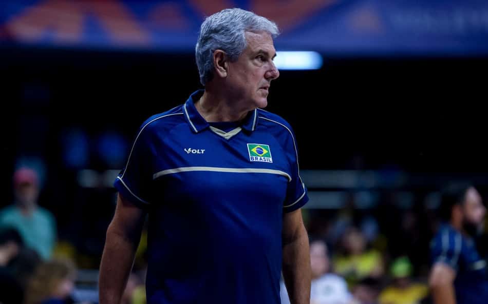 Com Gabi, Brasil define elenco para o Sul-Americano de vôlei