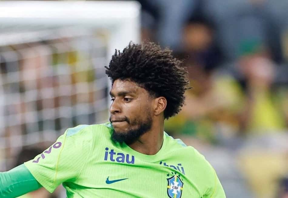 Hugo foi titular no primeiro amistoso da Amarelinha (Foto: Rafael Ribeiro / CBF)