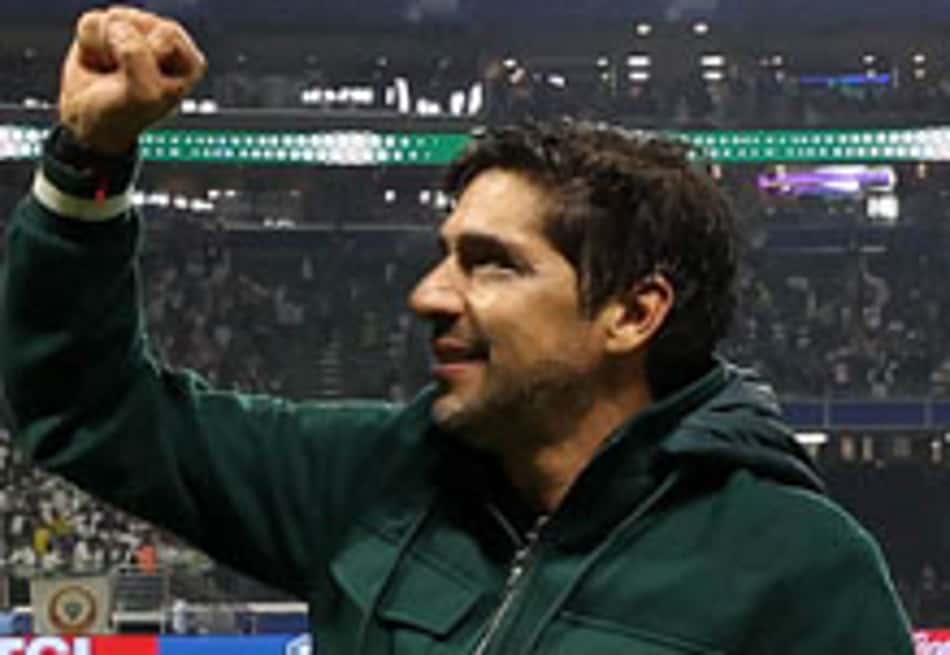 O técnico Abel Ferreira durante jogo no Nubank Parque - (Foto: Cesar Greco/Palmeiras/by Canon)