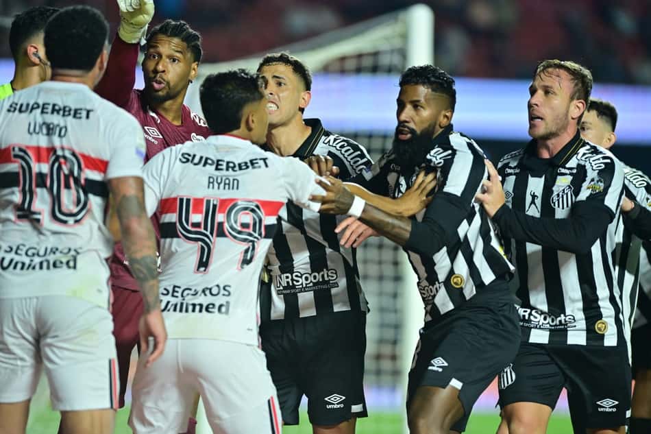 São Paulo e Santos terminaram o primeiro tempo empatados (Foto:  Eduardo Carmim/Photo Premium/Folhapress)
