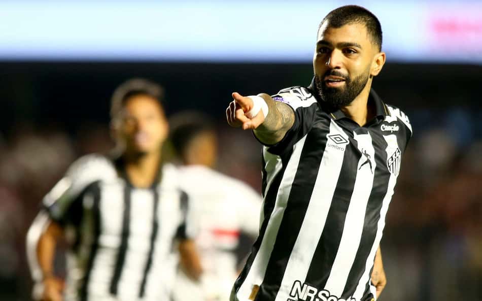 Gabigol em ação pelo Santos