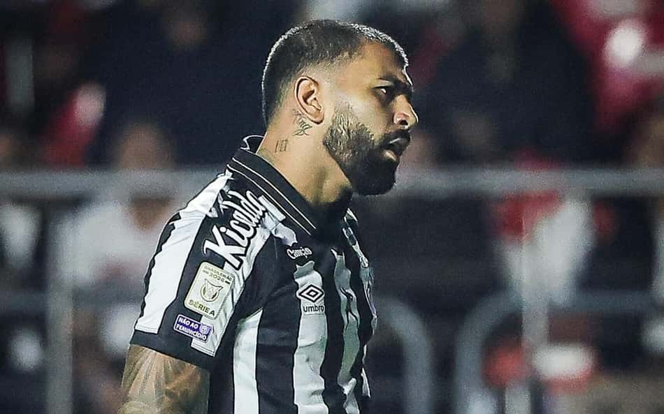 Santos vira palco de reencontros com velhos conhecidos do Flamengo