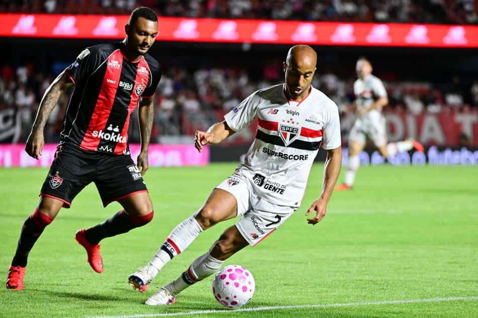 Lucas Moura de volta aos gramados neste sábado (10