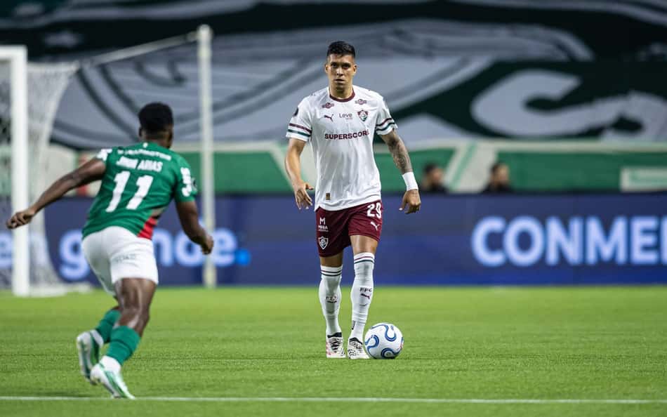 Millán se machuca e deixa o gramado chorando em Palmeiras x Fluminense