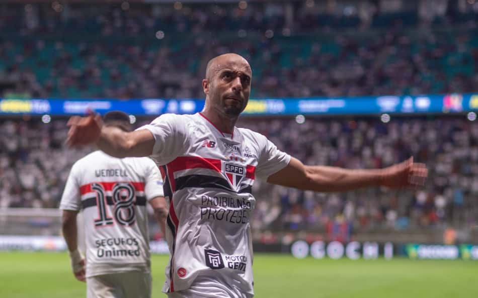 Lucas Moura