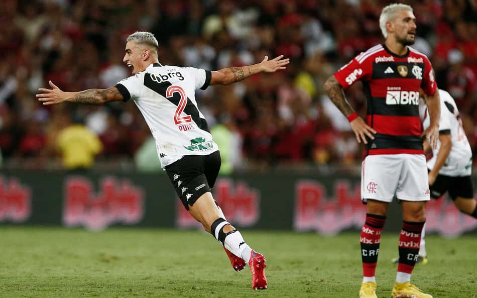 Artilheiro do Vasco em 2026 decidiu na última vitória sobre o Flamengo