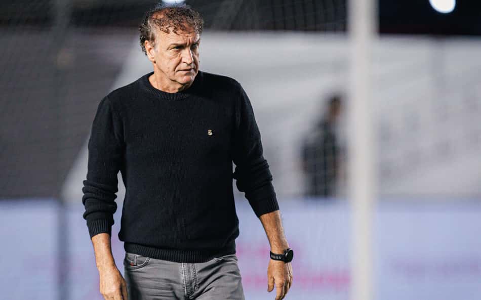 Cuca durante a partida contra o Bahia no último sábado (24)