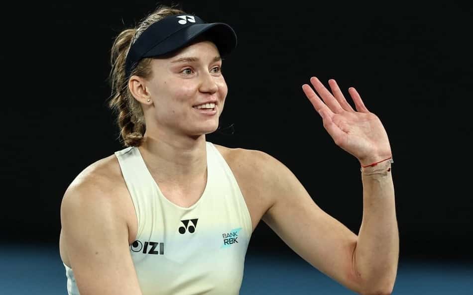 Rybakina avança em WTA de Ningbo com vitória em 27 minutos