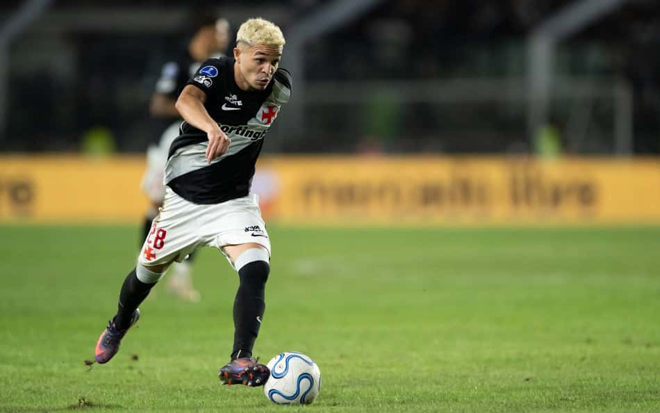 Gol perdido em Vasco x Boca Juniors irrita torcedores: 'Só atrapalha'