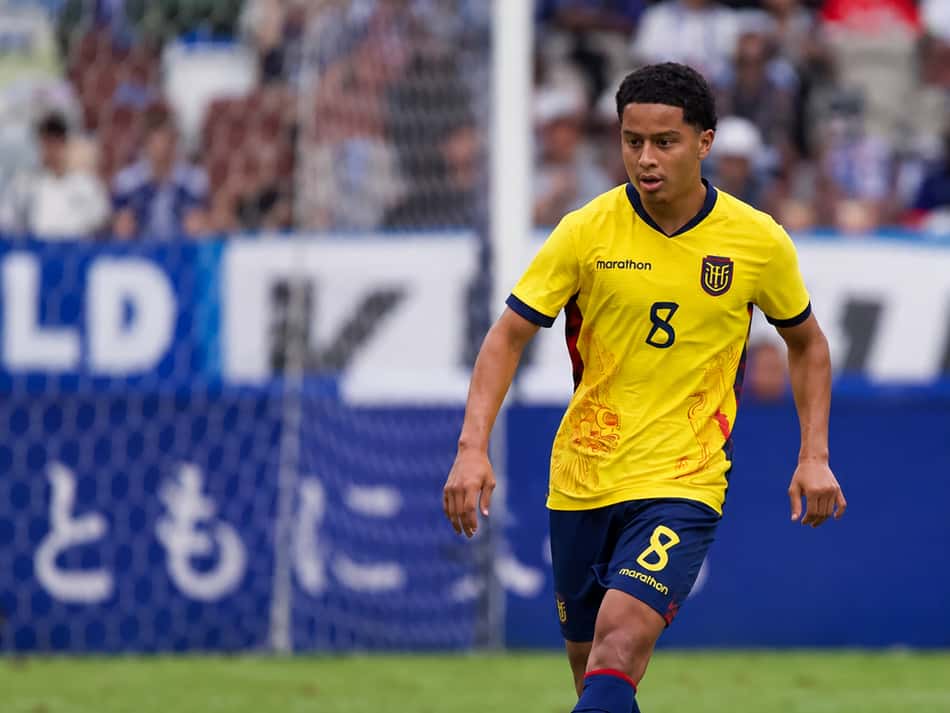 Anthony Valencia, do Flamengo, em amistoso do Equador