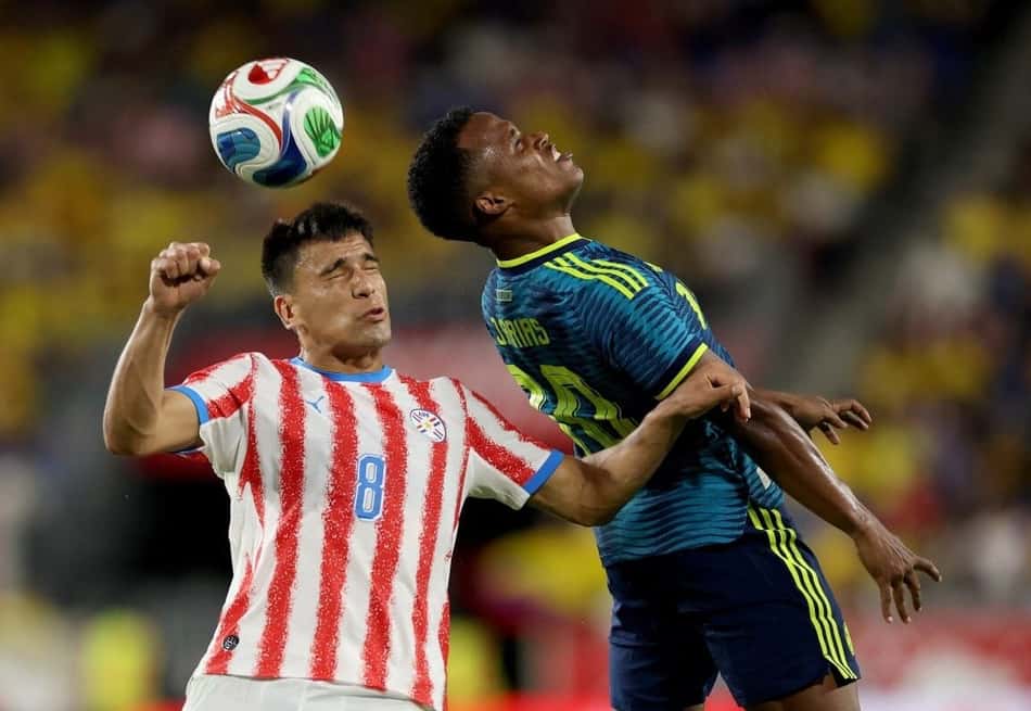 Gómez vence duelo com Arias em amistoso com quarteto do Palmeiras