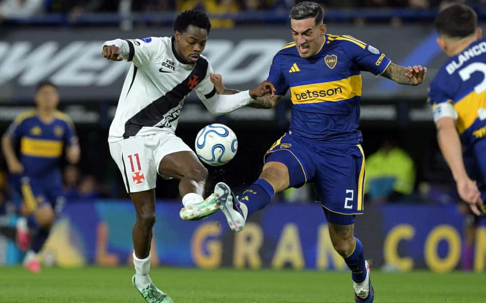 Vasco iguala feito de Santos de Pelé em vitória contra o Boca