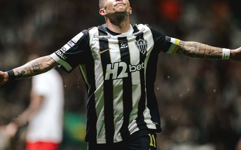 Bernard celebra gol contra o Bragantino (Foto: Pedro Souza / Atlético)