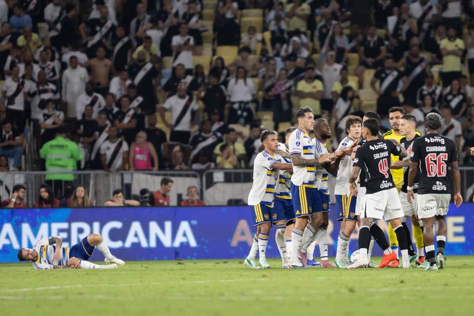 Boca Juniors elimina o Vasco e se classifica para a final da Sul-Americana (Foto: Thiago Vasconcelos Dos Santos/AGIF)