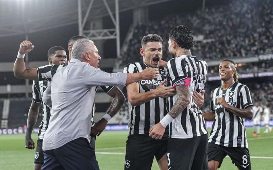 Jogos de hoje: quem joga no futebol e onde assistir ao vivo – segunda-feira (12/10/2026)