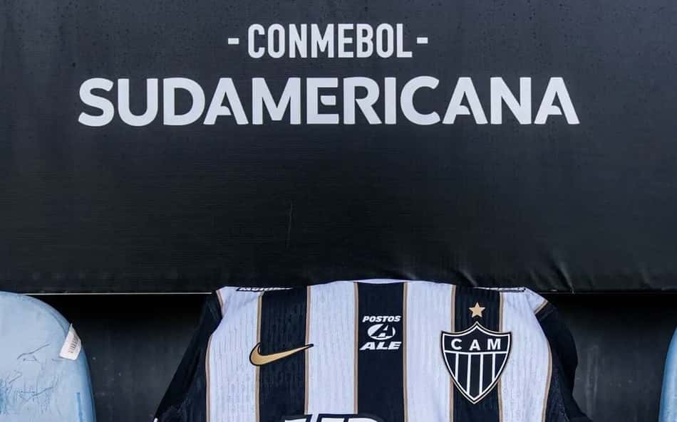 Camisa Atlético Sul-Americana (Foto: Pedro Souza / Atlético)