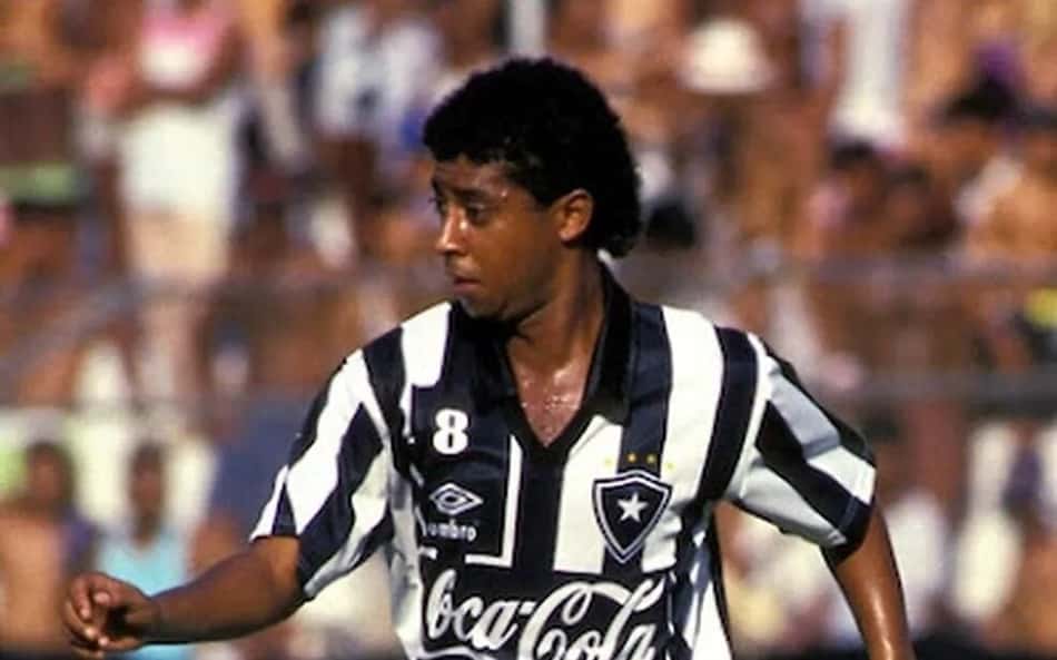 Carlos Alberto durante jogo pelo Botafoto