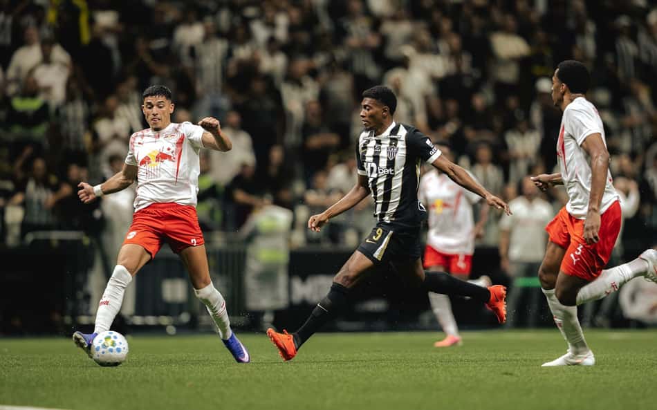 Cassiera x Bragantino (Foto: Pedro Souza / Atlético)