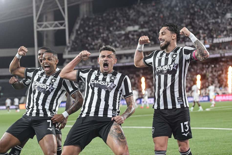 Confira a lista dos jogos de hoje (segunda-feira, 12 de outubro) (Foto: Thiago Ribeiro/AGIF/Folhapress)