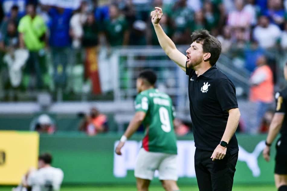 William Batista no clássico