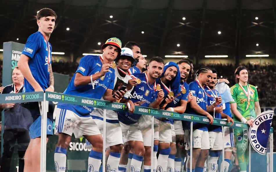 Cássio na conquista do Mineiro