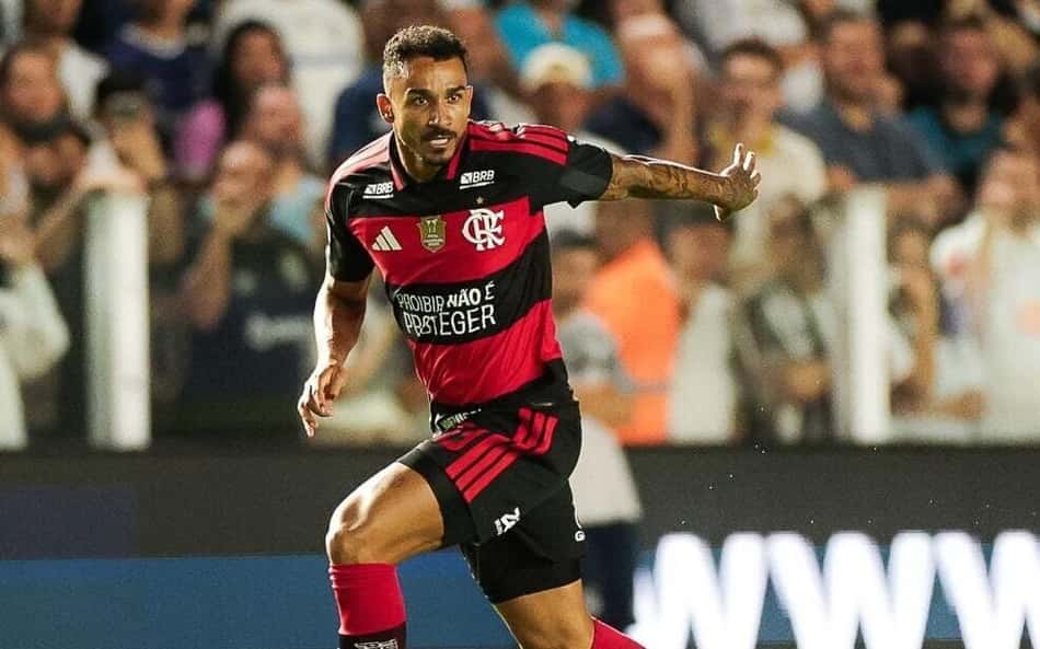 Danilo desabafa após empate do Flamengo e pede união: 'Momento de compactar o ambiente'