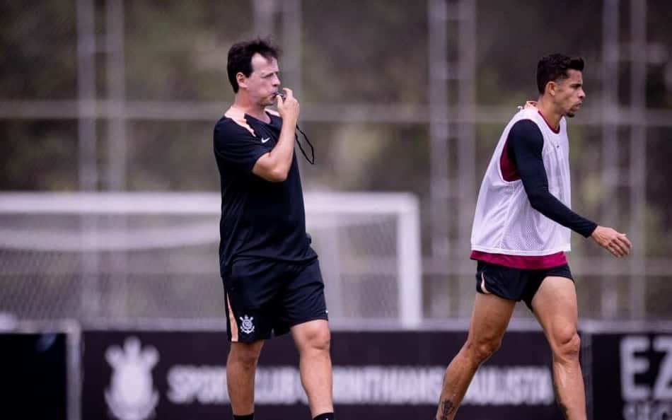 Gabriel Paulista se manifesta após demissão de Fernando Diniz