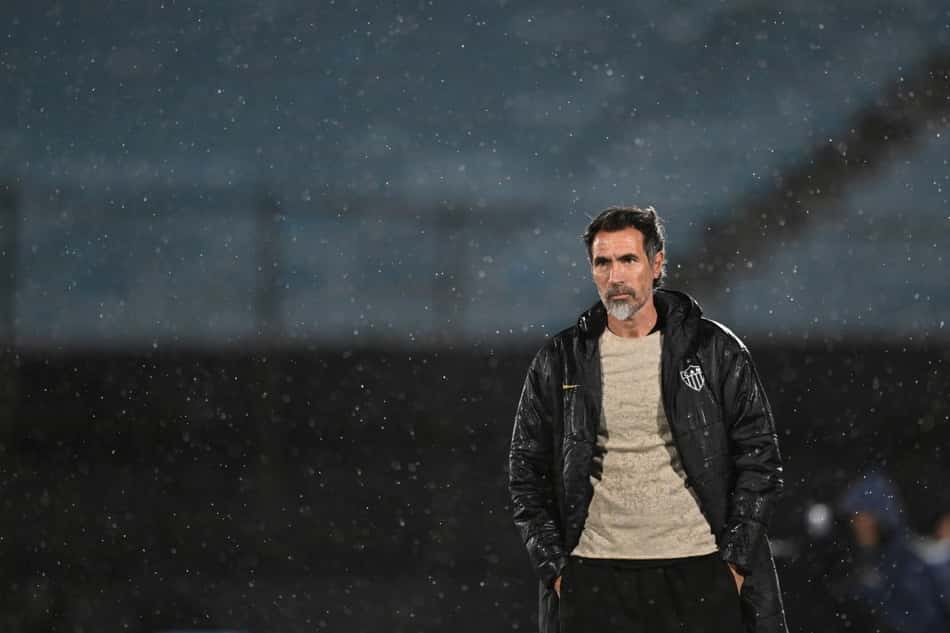 Domínguez em City Torque x Atlético (Photo by Eitan ABRAMOVICH / AFP)