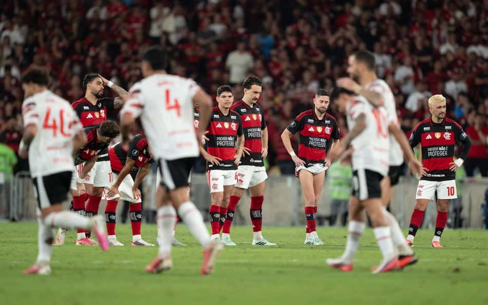 Jogadores do Flamengo na eliminação para o Estudiantes