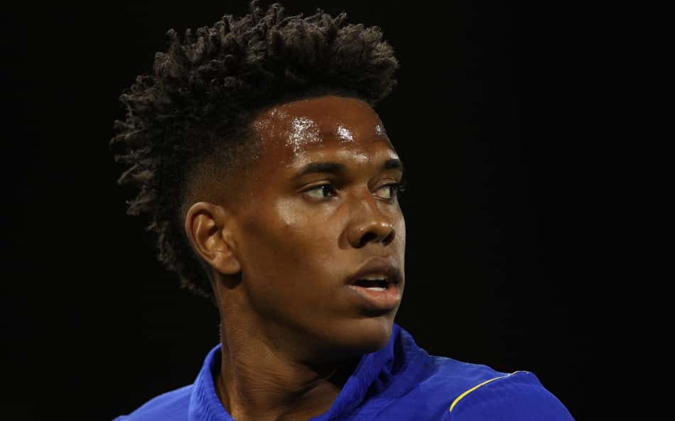 Europeus repercutem situação de Estêvão no Chelsea: 'Inferno'