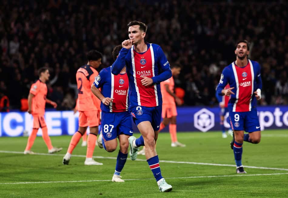 Fabián Ruiz fechou a vitória do PSG sobre o Barcelona pela Champions