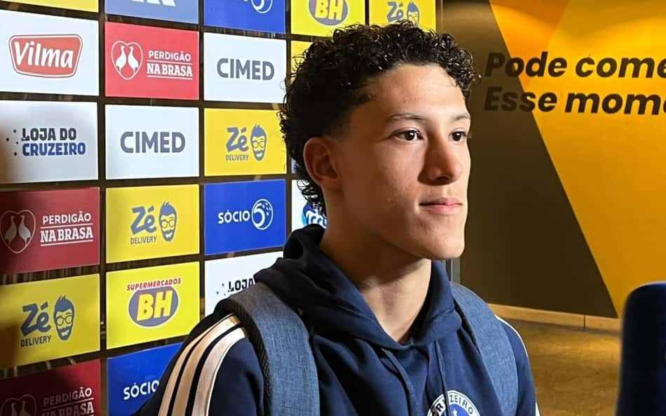 Felipe Morais explica evolução no Cruzeiro após vitória