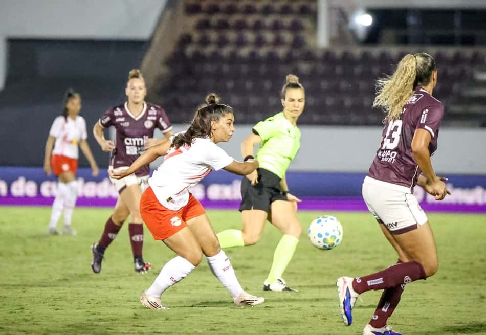 Ferroviária x Red Bull Bragantino pelo jogo de ida das quartas da Copa do Brasil Feminina