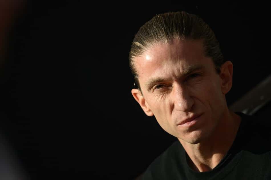 Filipe Luis estará sob o comando do Monaco contra o Freiburg (Foto: Loic VENANCE / AFP)