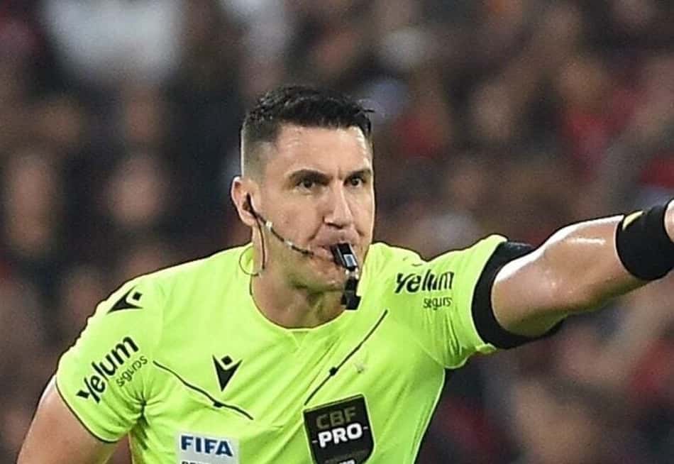 Flamengo x Fluminense é marcado por polêmica de arbitragem (Foto: Alexandre Durão/Zimel Press/Folhapress)