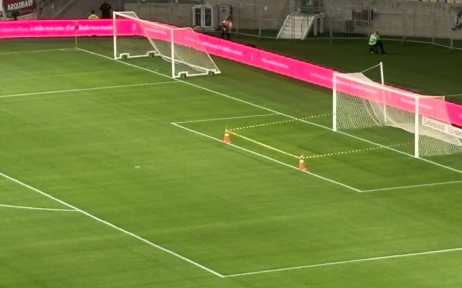 Fluminense x Coritiba marca a estreia do novo gramado do Maracanã