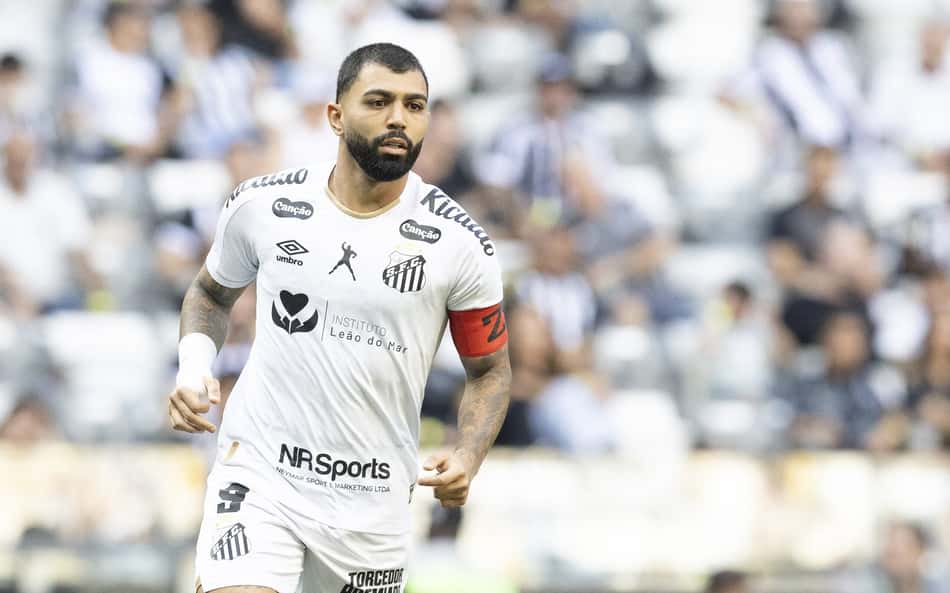 Gabigol em ação durante Atlético-MG e Santos, pelo Campeonato Brasileiro