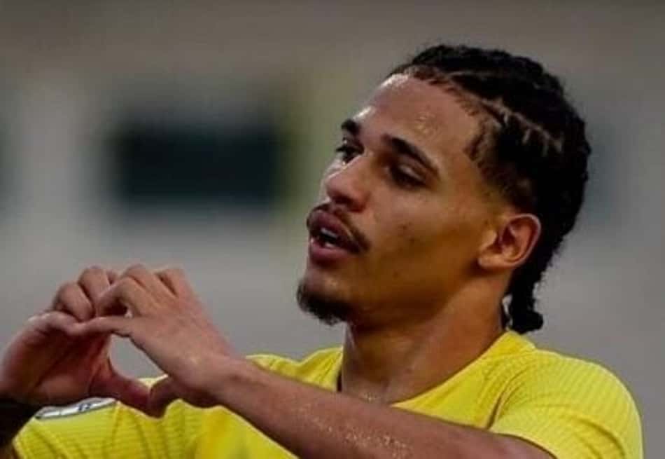 Ex-Corinthians, Guilherme Biro marca primeiro gol nos Emirados Árabes