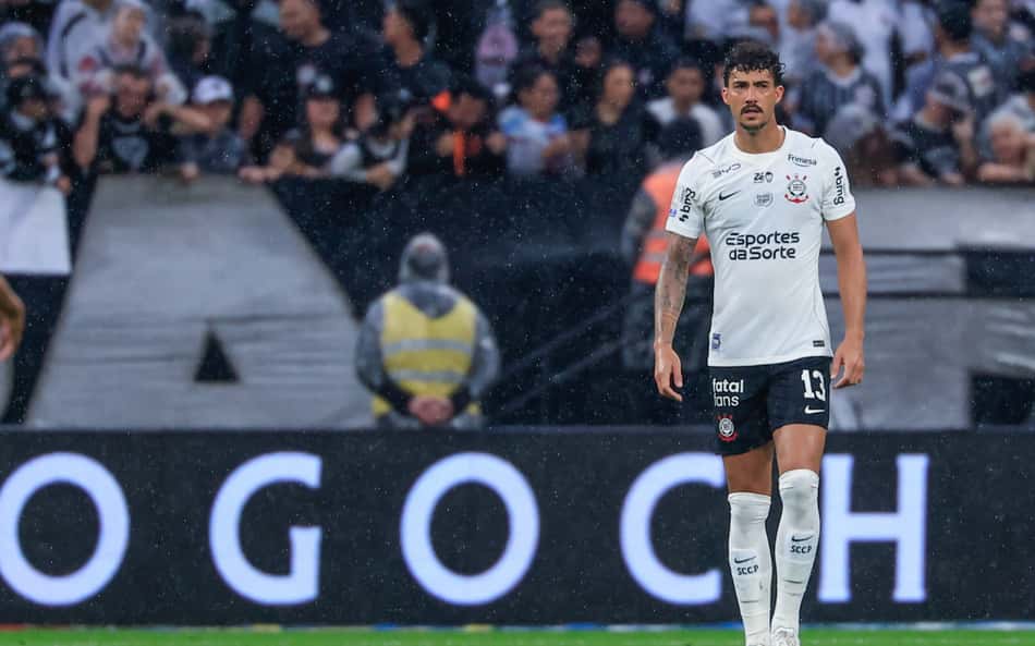 Gustavo Henrique durante a partida