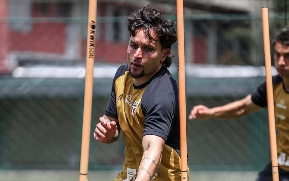São Paulo avança na preparação para o Majestoso com Artur e Ferreira em evolução
