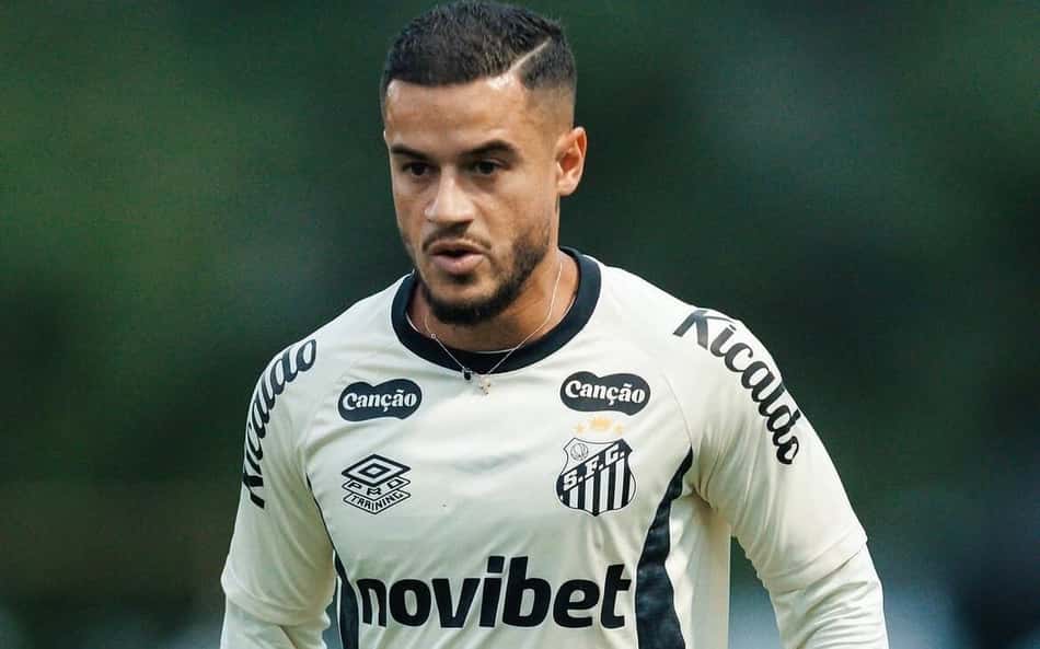 Com Coutinho na lista, Santos divulga relacionados para enfrentar o São Paulo; confira