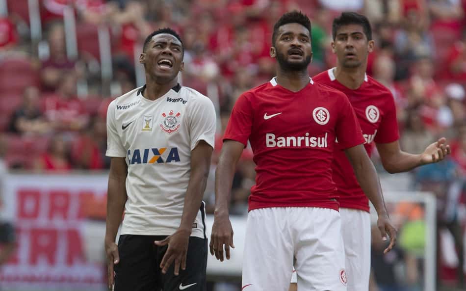Para sair da crise, Corinthians busca feito que não consegue desde 2016 contra o Inter